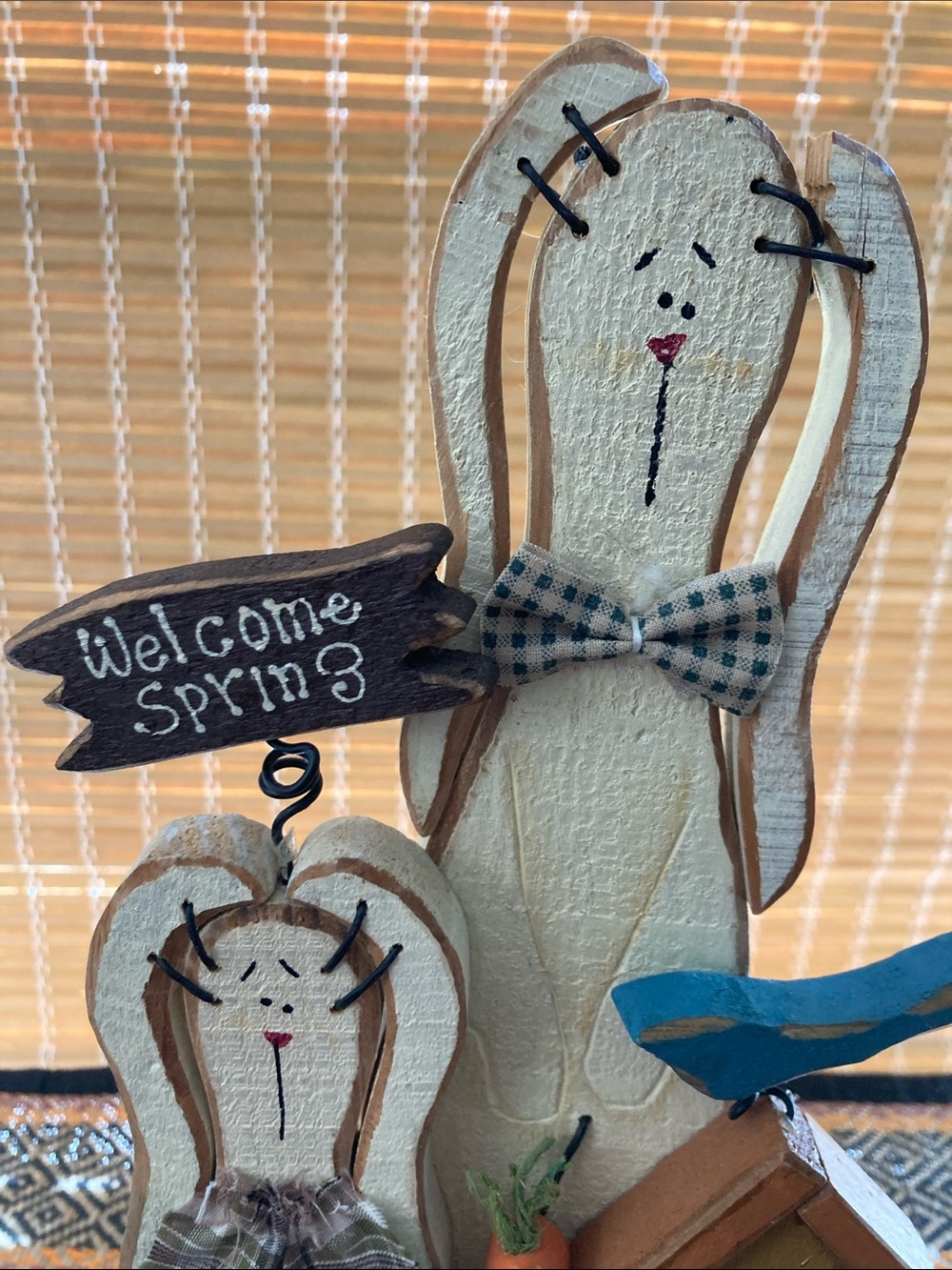 Country Folk Art Spring Rabbits - Picture 2 of 6